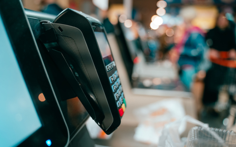 Retail point of sale system in store