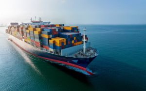 Navigating the Pros and Cons of Air Freight vs. Ocean Freight Shipping: Which Is Best for Your Shipment?